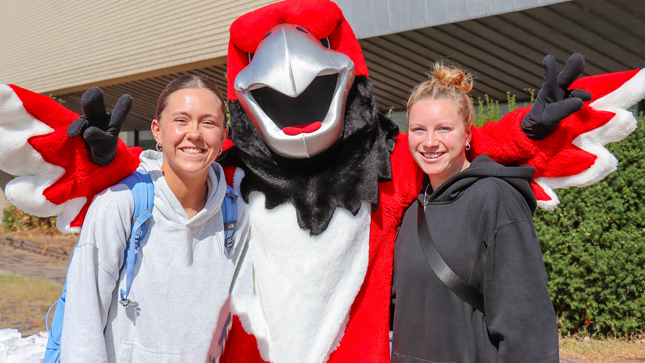 Students with the Rocky mascot