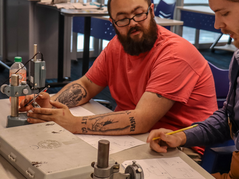 Students in a manufacturing class