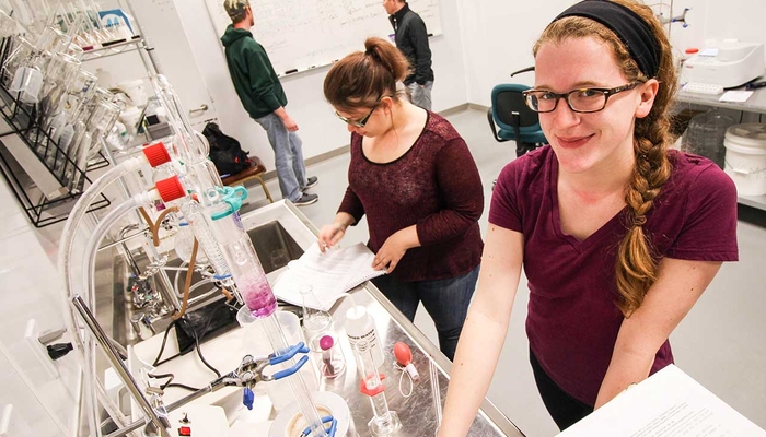 Wine and Viticulture Technology Students in the lab